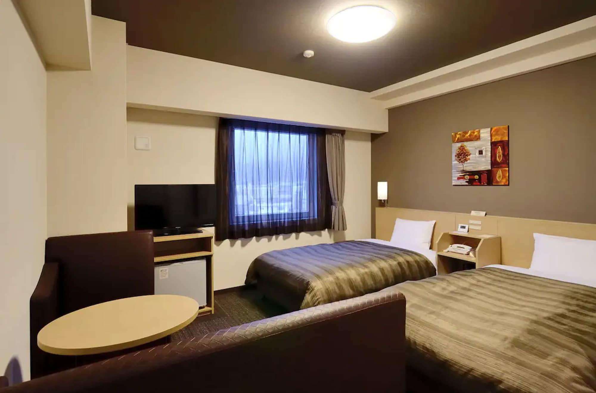 Hotel Route Inn Isehara Ooyama Inter -Kokudo 246 Gou- Exteriör bild