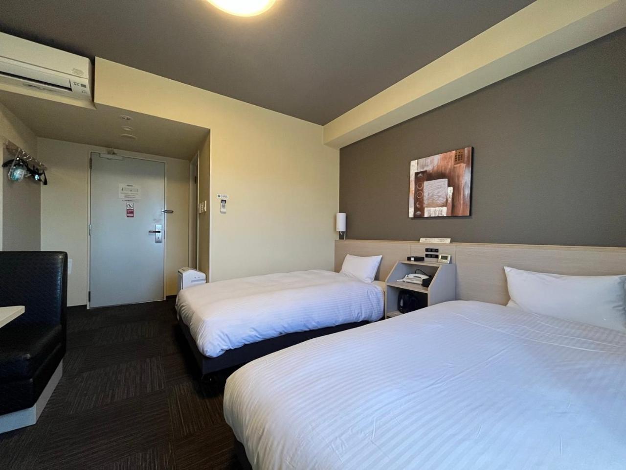 Hotel Route Inn Isehara Ooyama Inter -Kokudo 246 Gou- Exteriör bild